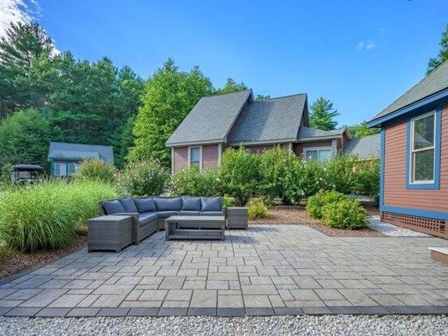 condo with 2 bedroom, Westford MA ES105426153