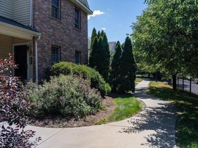 condo with 2 bedroom, Westfield MA ES105340426