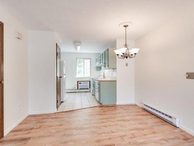 condo with 2 bedroom, Westfield MA ES105350850