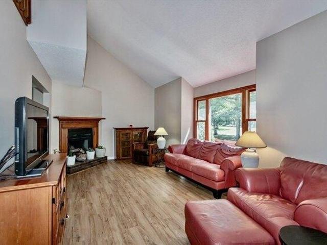 condo with 2 bedroom, Westfield MA ES105368840