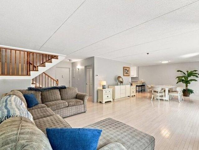 condo with 2 bedroom, Weymouth MA ES105514992