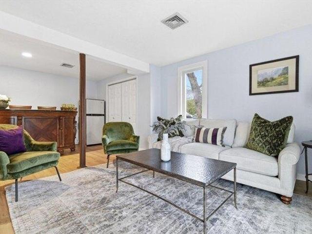 condo with 2 bedroom, Weymouth MA ES105650513