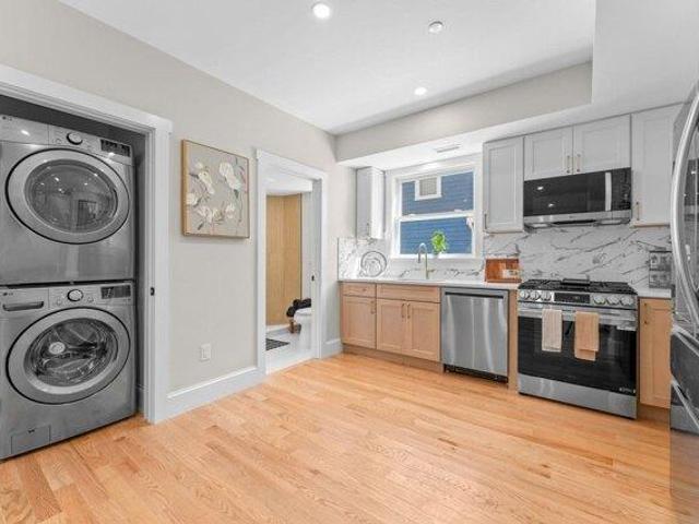 condo with 2 bedroom, Winthrop MA ES105401978