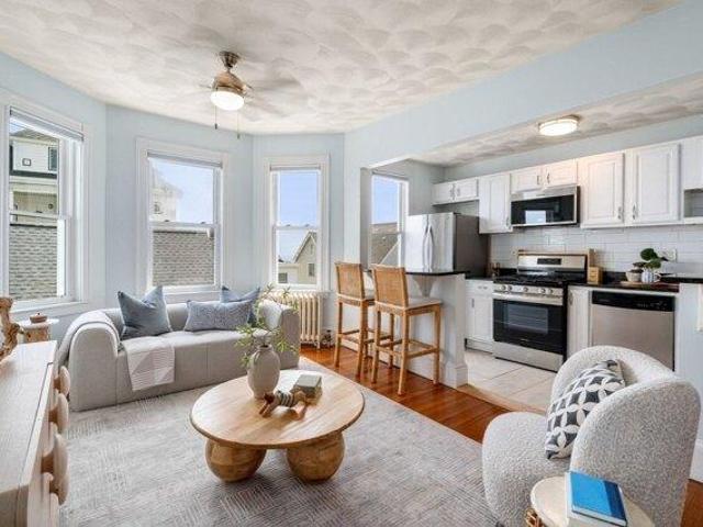condo with 2 bedroom, Winthrop MA ES105419051