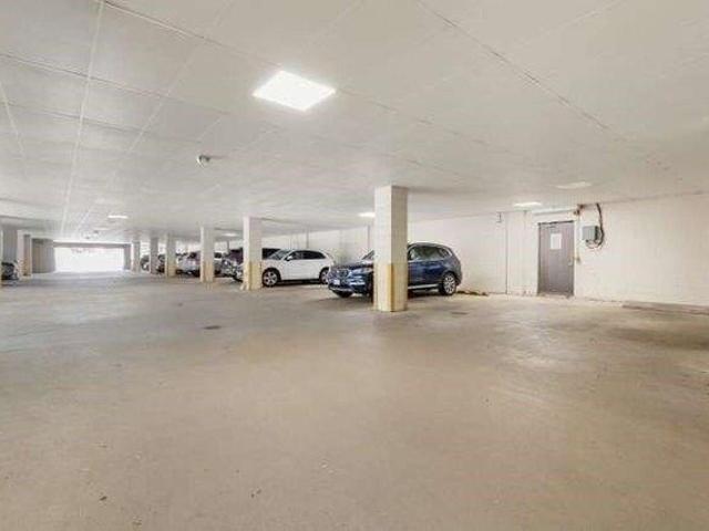 condo with 2 bedroom, Winchester MA ES105648713