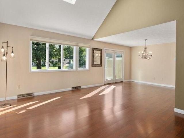 condo with 2 bedroom, Wilbraham MA ES105414091