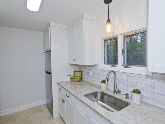 condo with 2 bedroom, Wilbraham MA ES105341334