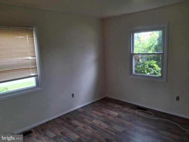 condo with 2 bedroom, Willingboro NJ ES105549330