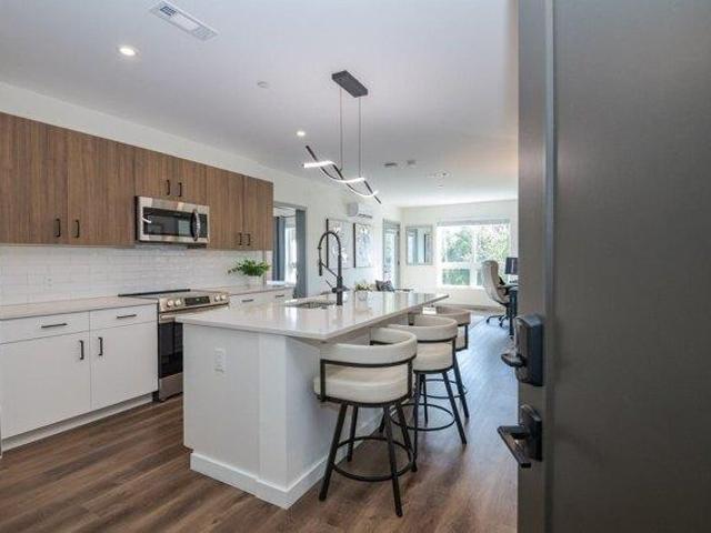 condo with 2 bedroom, Wilmington MA ES105611461