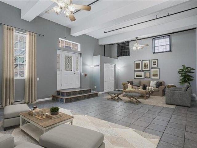 condo with 2 bedroom, Woonsocket RI ES105630347
