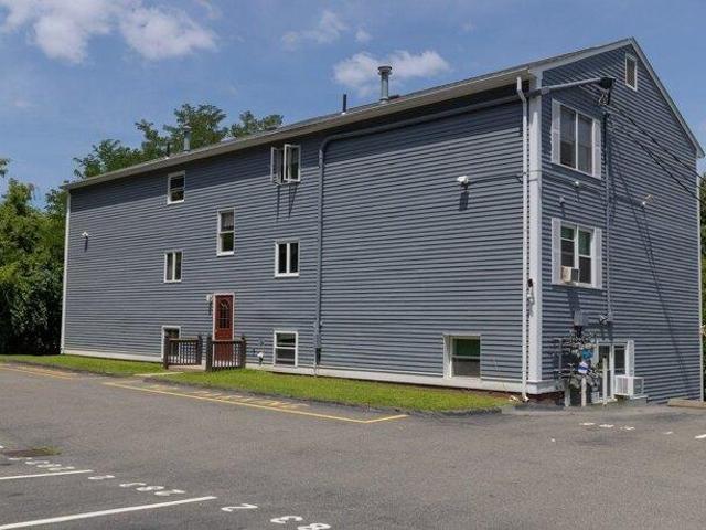 condo with 2 bedroom, Woonsocket RI ES105631690