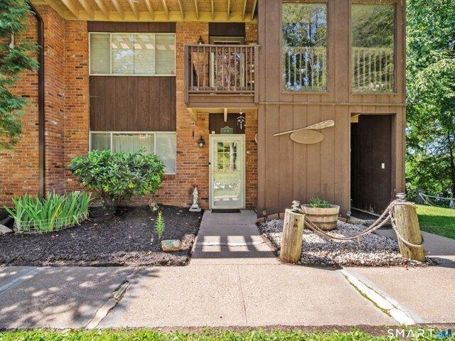 condo with 2 bedroom, Wolcott CT ES105439527
