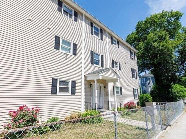 condo with 2 bedroom, Worcester MA ES104567013