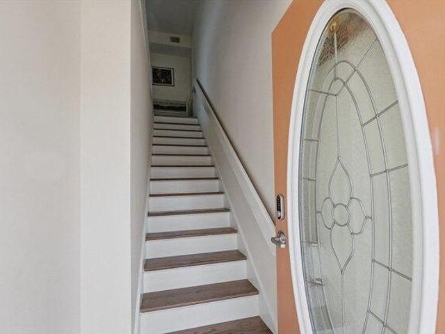 condo with 2 bedroom, Worcester MA ES105402336