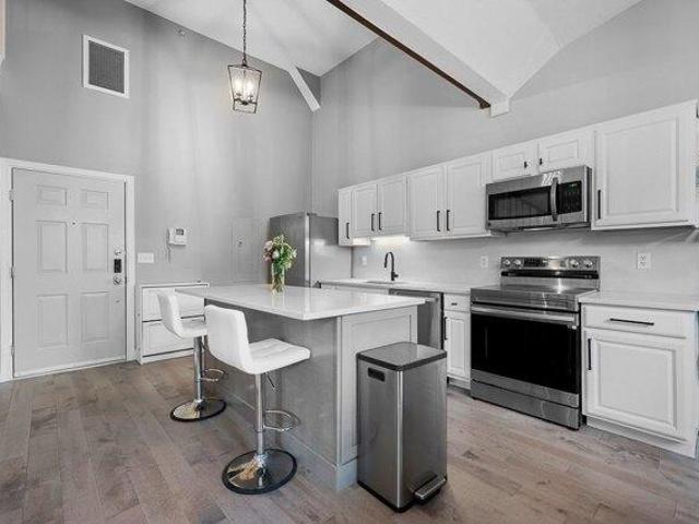 condo with 2 bedroom, Worcester MA ES105439569