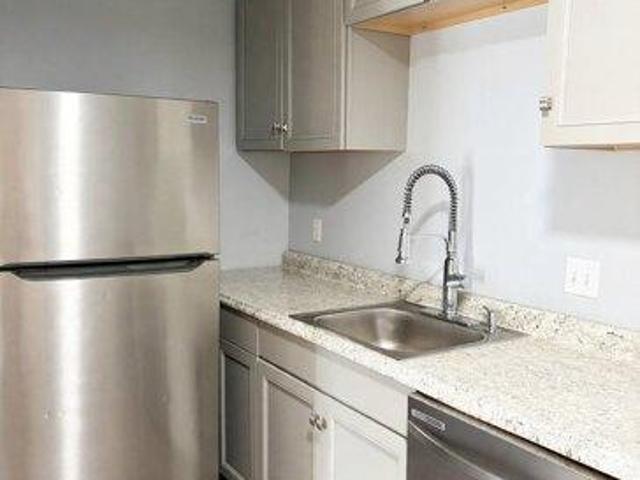 condo with 2 bedroom, Worcester MA ES105559058
