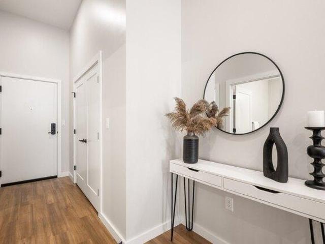condo with 2 bedroom, Worcester MA ES105399873