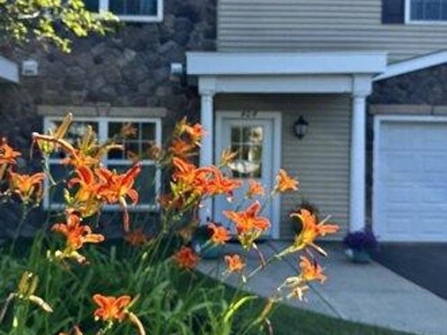 condo with 2 bedroom, Wynantskill NY ES105292664