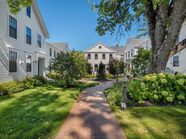 condo with 2 bedroom, Yarmouth ME ES105831143