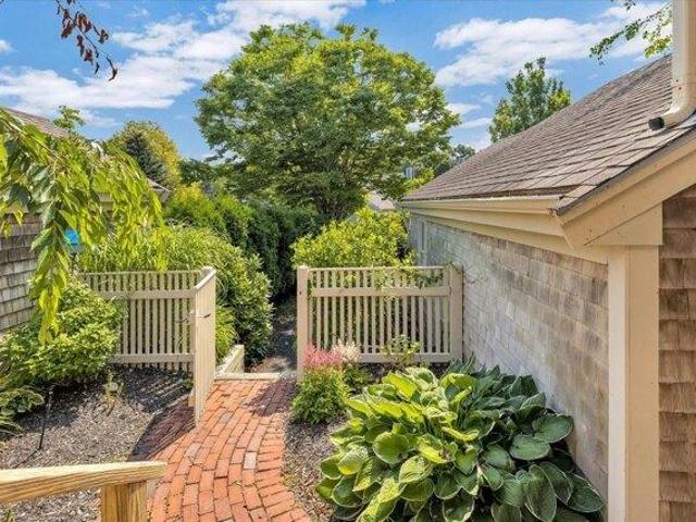 condo with 2 bedroom, Yarmouth Port MA ES104761424