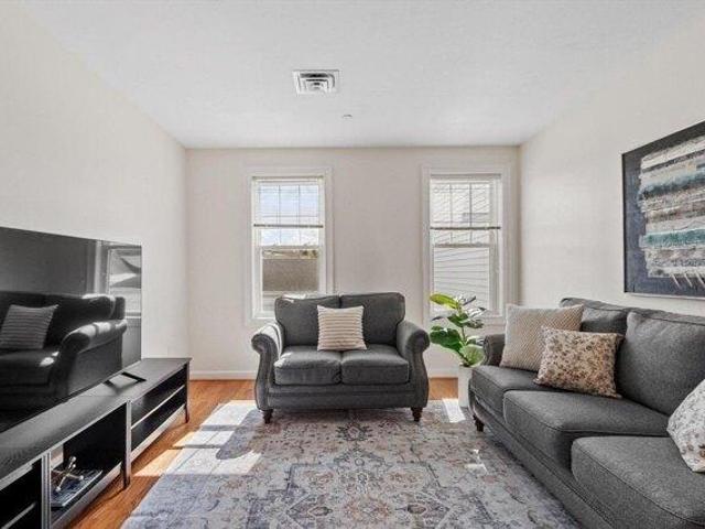 condo with 2 bedroom, Acton MA ES105290622
