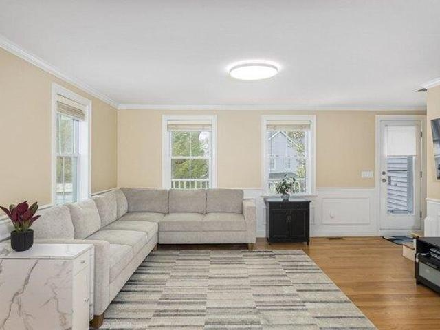 condo with 2 bedroom, Acton MA ES105368377