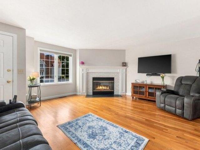 condo with 2 bedroom, Acton MA ES105417755