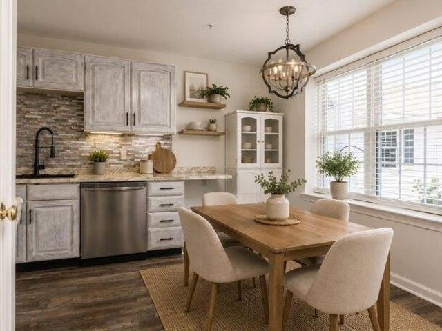 condo with 2 bedroom, Abington MA ES105561855
