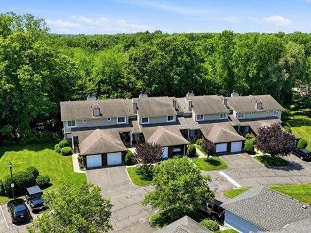 condo with 2 bedroom, Agawam MA ES104569021