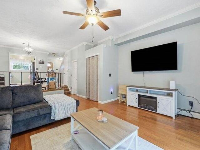 condo with 2 bedroom, Agawam MA ES105561697