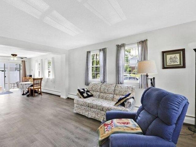 condo with 2 bedroom, Agawam MA ES105385879