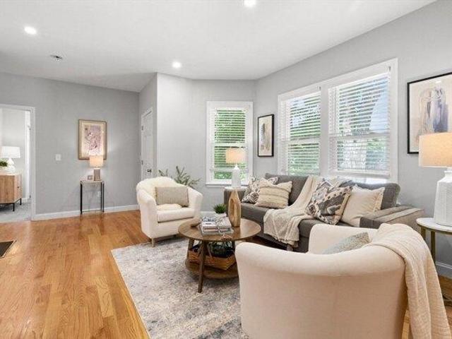 condo with 2 bedroom, Amesbury MA ES104479412