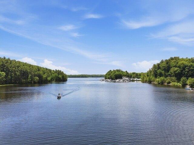 condo with 2 bedroom, Amesbury MA ES104406342