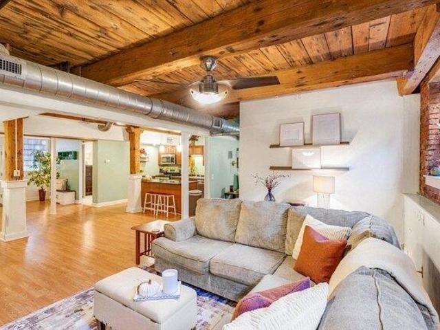 condo with 2 bedroom, Amesbury MA ES104408735