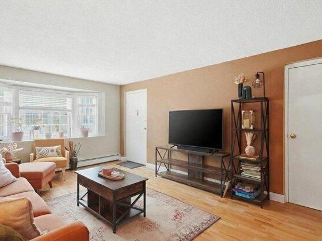 condo with 2 bedroom, Andover MA ES104296821