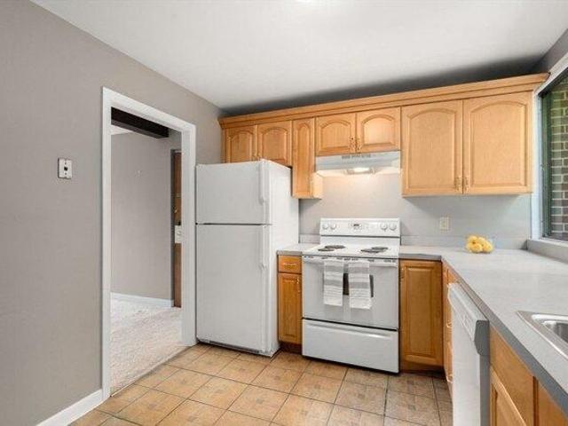 condo with 2 bedroom, Andover MA ES104329916