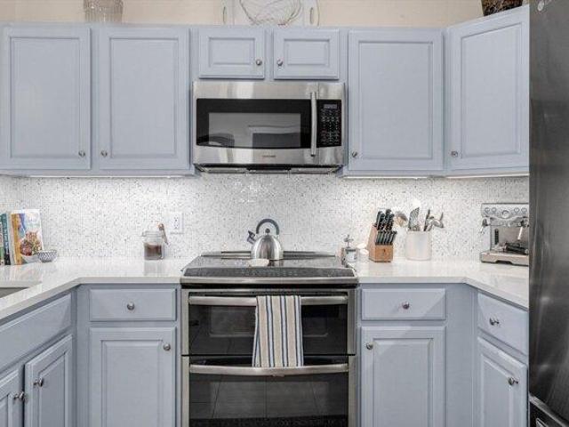 condo with 2 bedroom, Andover MA ES105403494