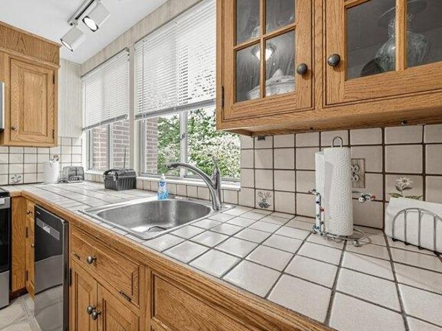 condo with 2 bedroom, Andover MA ES105419020