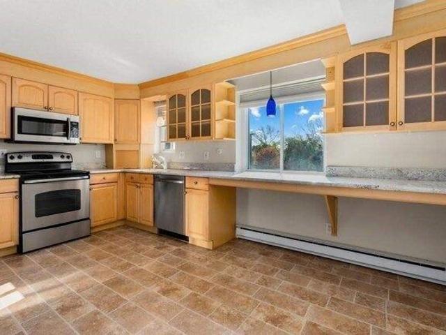 condo with 2 bedroom, Arlington MA ES105512825