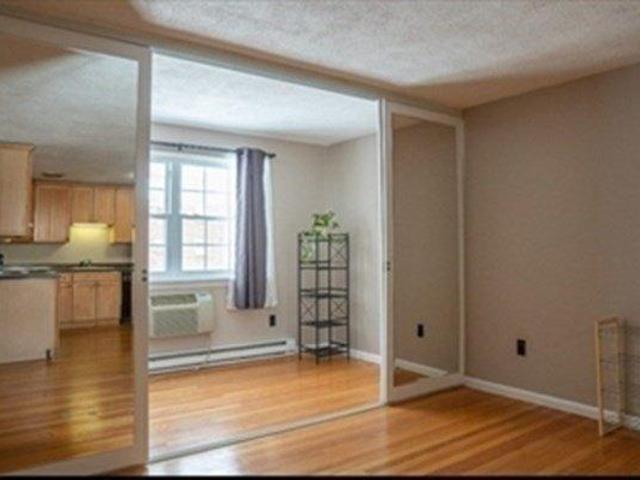 condo with 2 bedroom, Arlington MA ES105610926