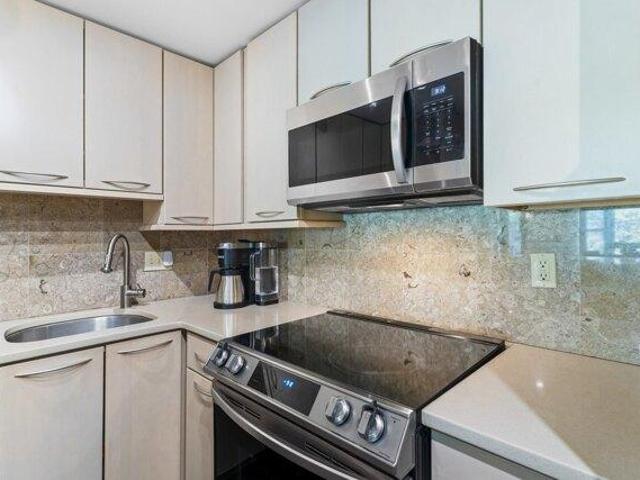 condo with 2 bedroom, Arlington MA ES105383262