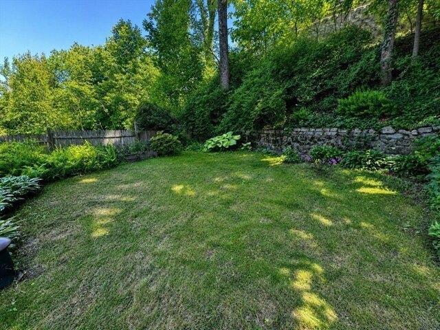 condo with 2 bedroom, Arlington MA ES105384153