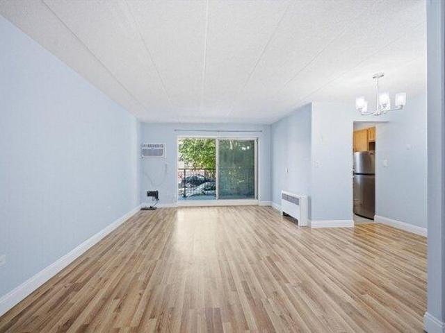 condo with 2 bedroom, Arlington MA ES105385559