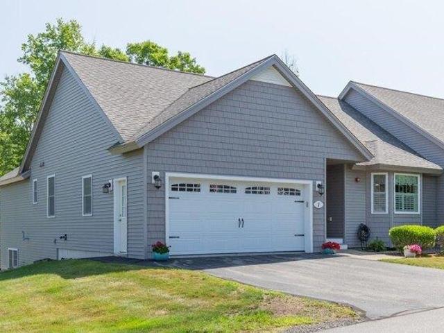 condo with 2 bedroom, Atkinson NH ES105403758