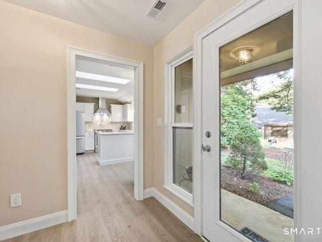 condo with 2 bedroom, Avon CT ES104541905