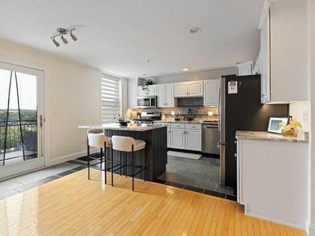 condo with 2 bedroom, Bangor ME ES105829375