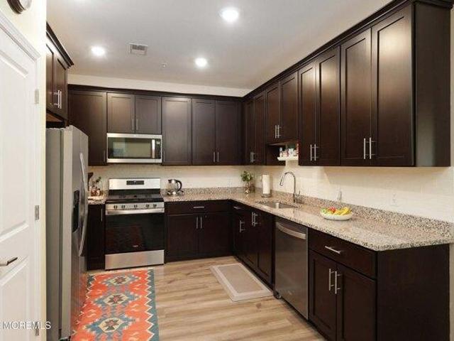 condo with 2 bedroom, Barnegat NJ ES105276892