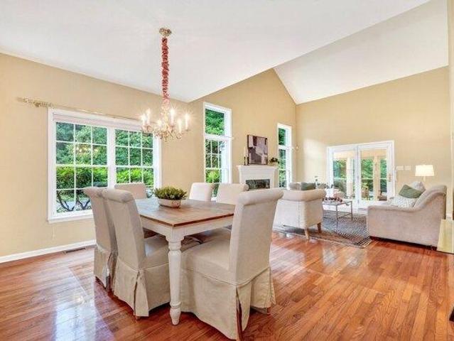 condo with 2 bedroom, Bedford MA ES105551799