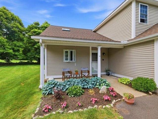 condo with 2 bedroom, Belchertown MA ES105351653