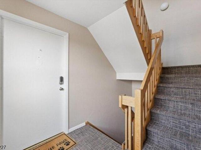 condo with 2 bedroom, Belleville NJ ES104852391